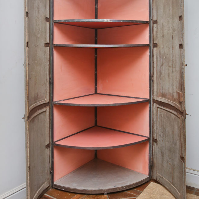 Corner Cupboard 2